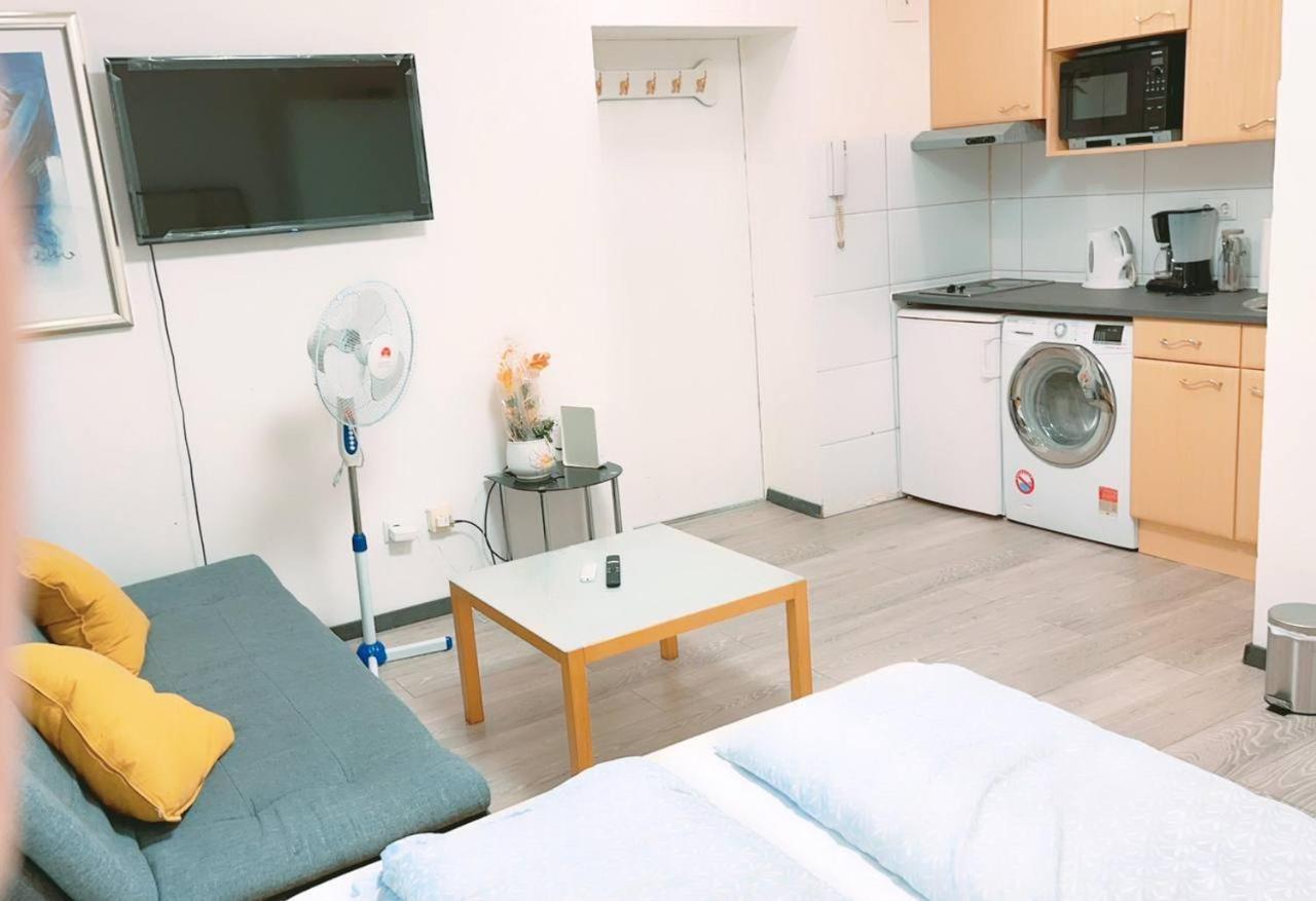 Comfort Studio 3P Km Bécs Kültér fotó